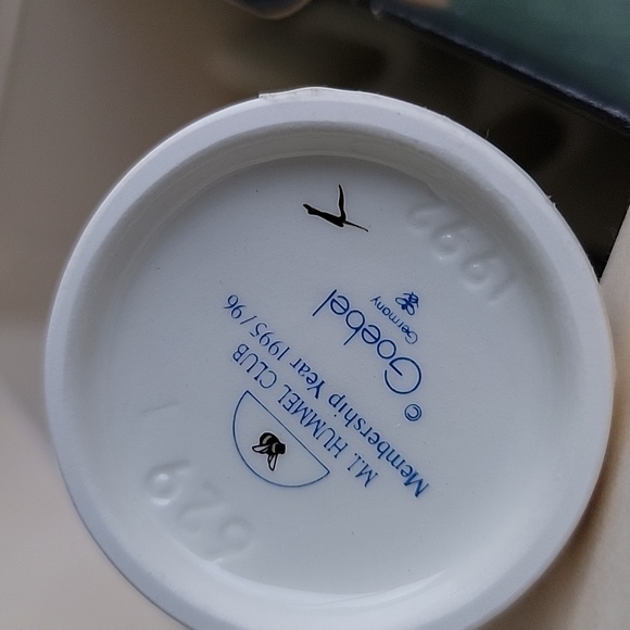 Hummels - Picture 16 of 16